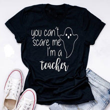 Load image into Gallery viewer, you can&#39;t scare me i&#39;m a Nurse Mom t-shirt 2020
